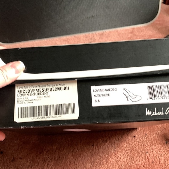 Micheal Antonio Love Me 2 Faux Suede Nude Pumps - Picture 12 of 14